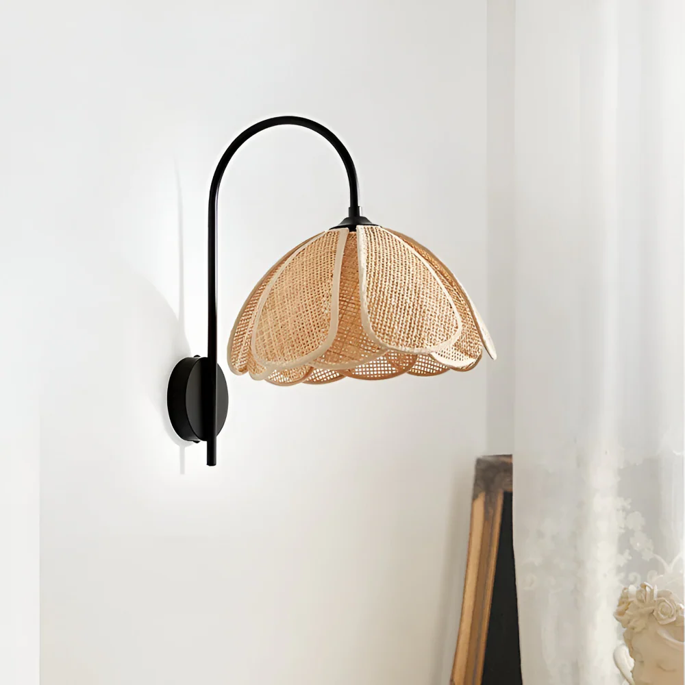 SoraLeaf – Japansk Wabi Sabi Vägglampa i Rattan | Handgjord Blombladsdesign med Naturlig Elegans - Bild 5