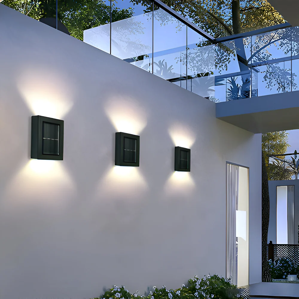 LumiSun – Solenergi Vägglampa med Dubbel Ljusspridning | Vattentät Utomhusbelysning LED IP65 - Bild 3